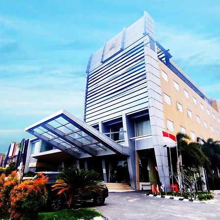 Royal Asnof Hotel Pekanbaru Luaran gambar