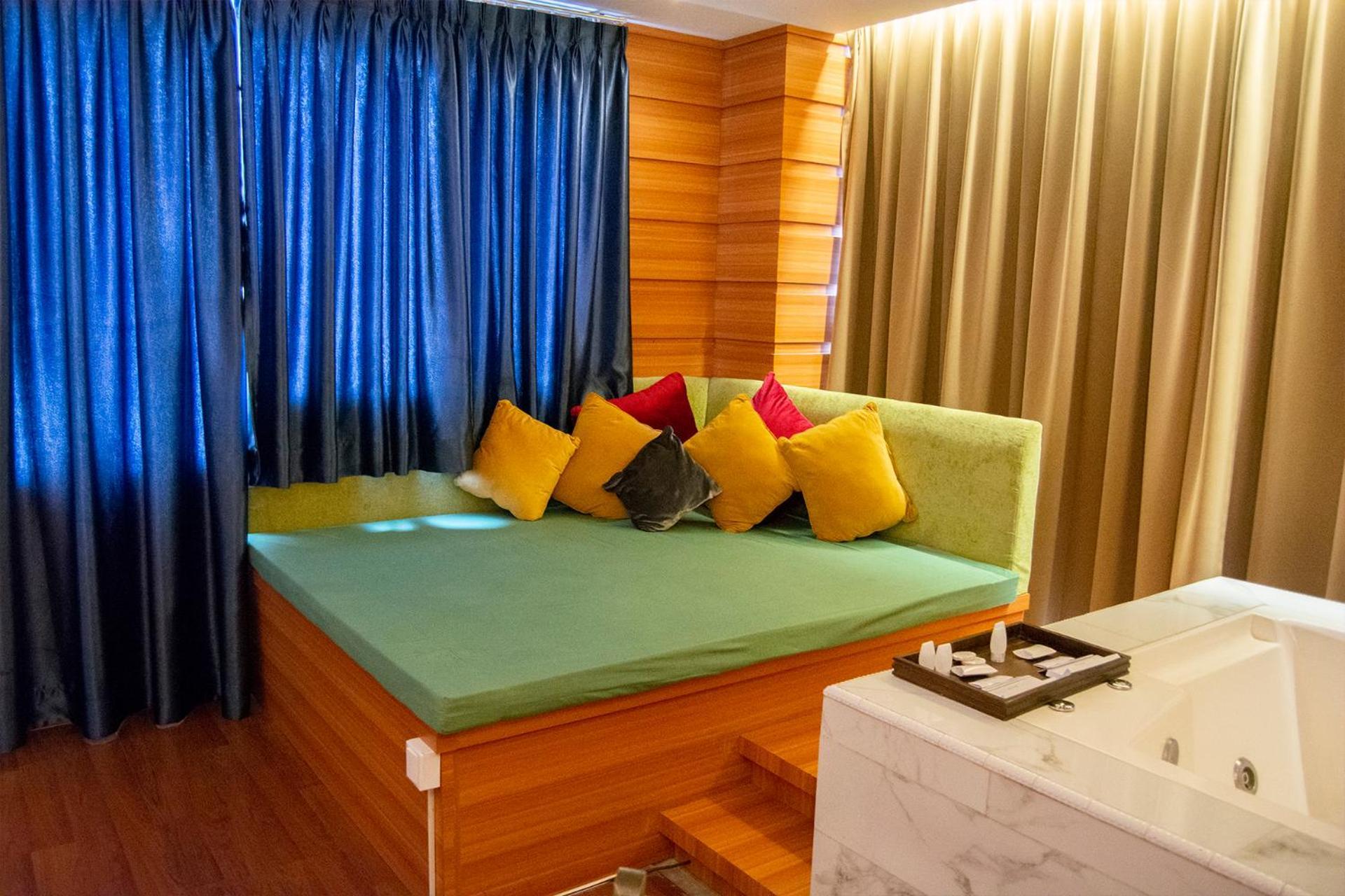 Royal Asnof Hotel Pekanbaru Luaran gambar