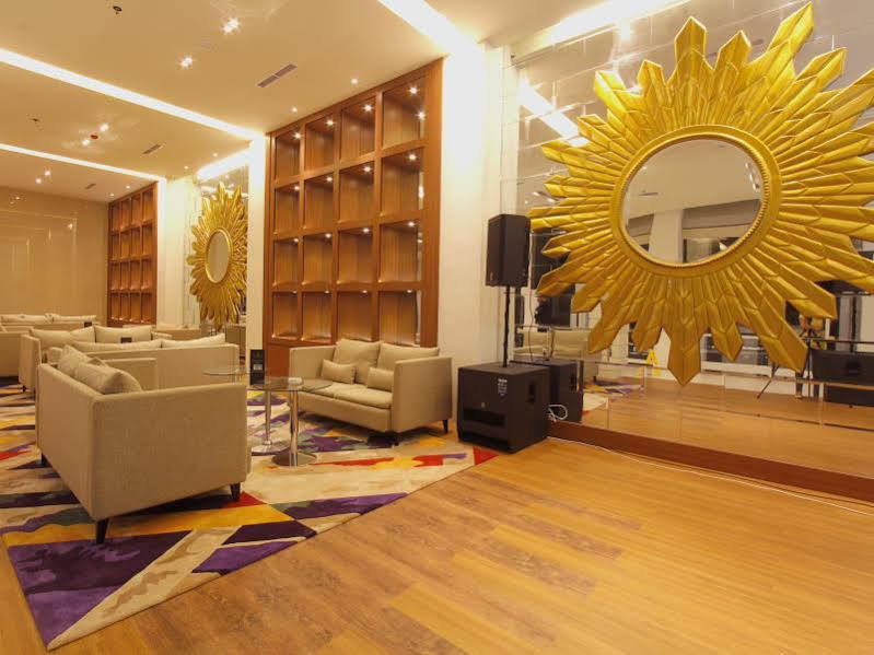 Royal Asnof Hotel Pekanbaru Luaran gambar